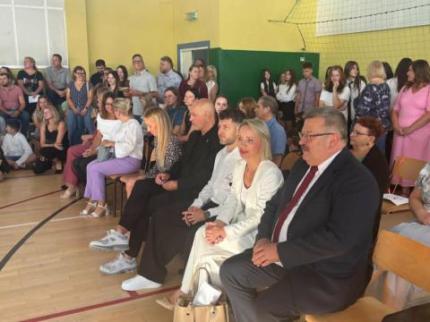 Nowy rok szkolny w Gminie Czernica - z pamięcią, dumą i nadzieją!